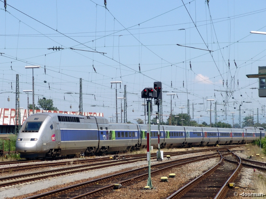 dsc40536.jpg - TGV 4409