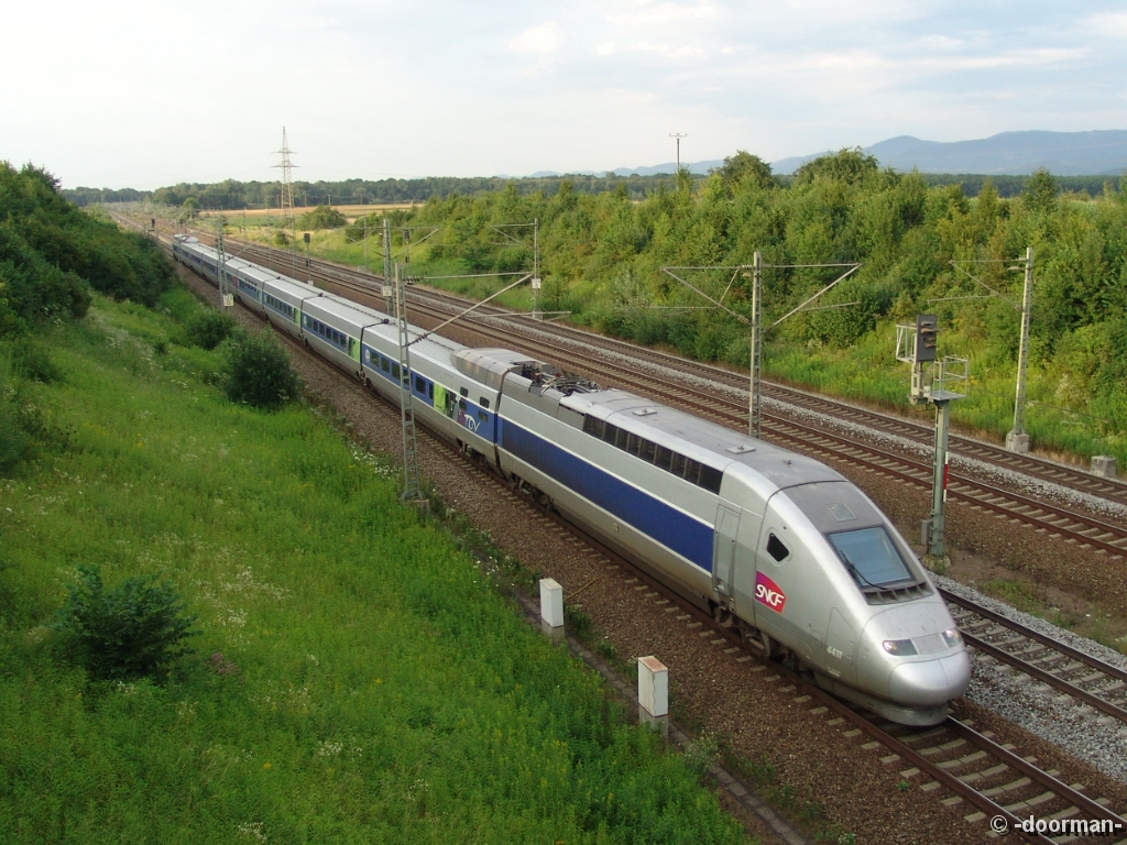 dsc40751.jpg - TGV 411