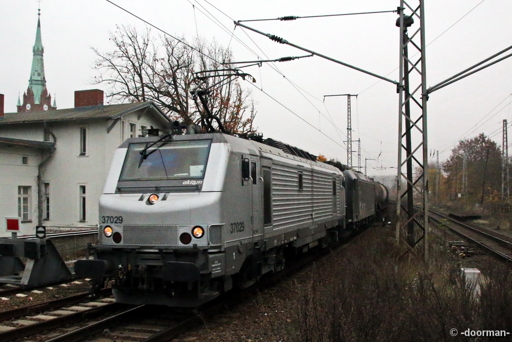 IMG11874.JPG - E37 029