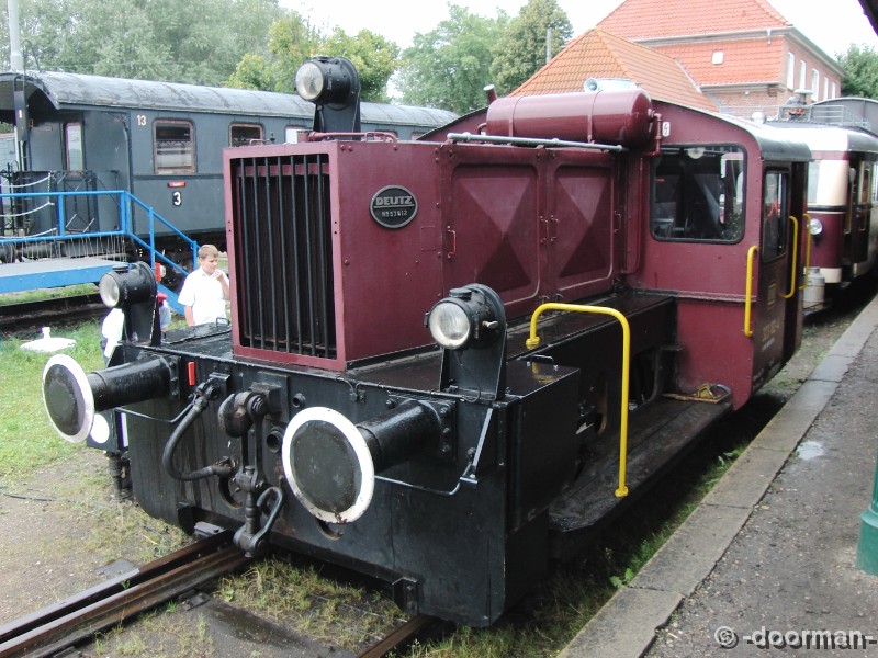 6372 Köf - 323 102-4.jpg