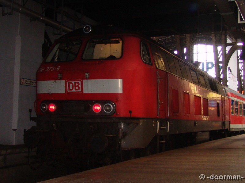 218 379-6.jpg