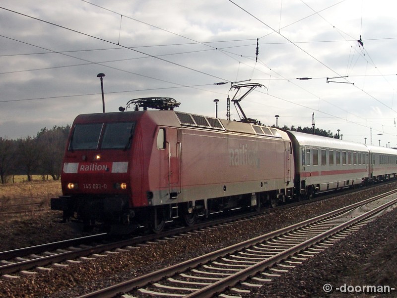 145 003-0 a.jpg