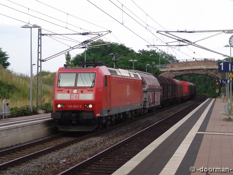 185 063-5.jpg