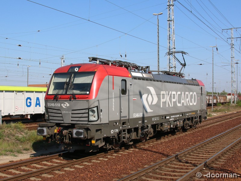 370 031-4.jpg