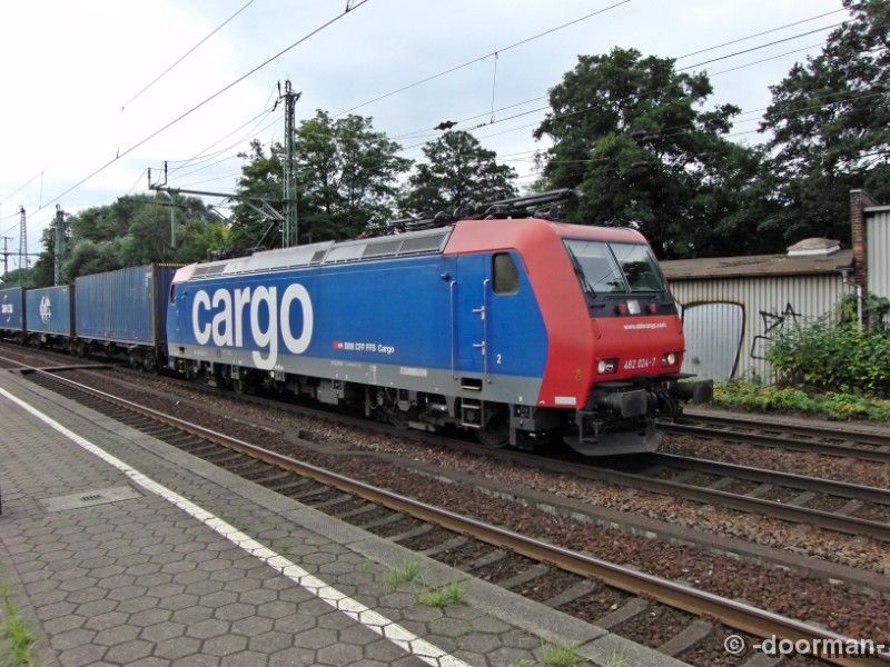 482 024-7.jpg