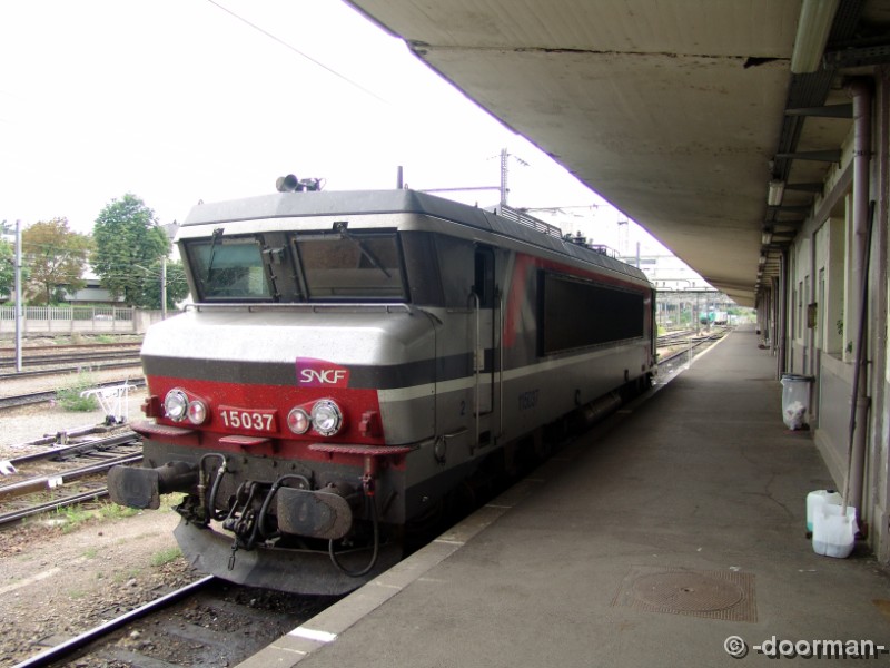 Sncf 15037.jpg