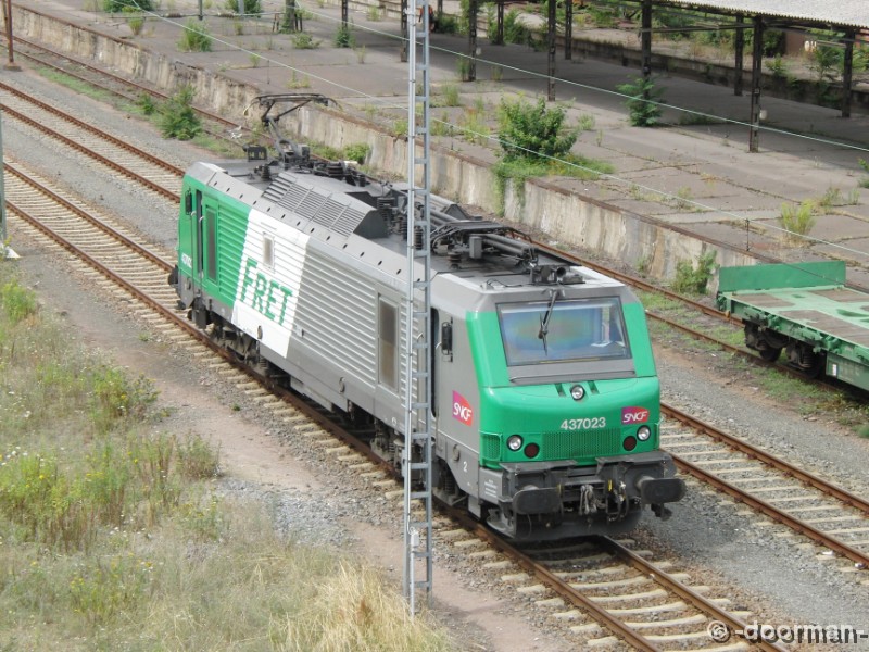 Sncf 437023.jpg