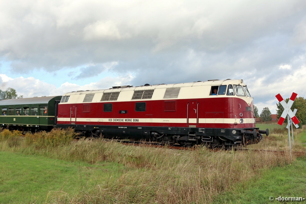 IMG10888.JPG - WFL 204